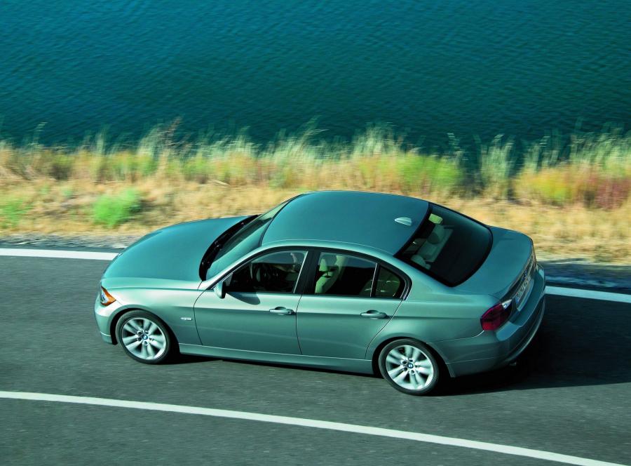  BMW 3-Series 2006 года  (фото 70 из 108)